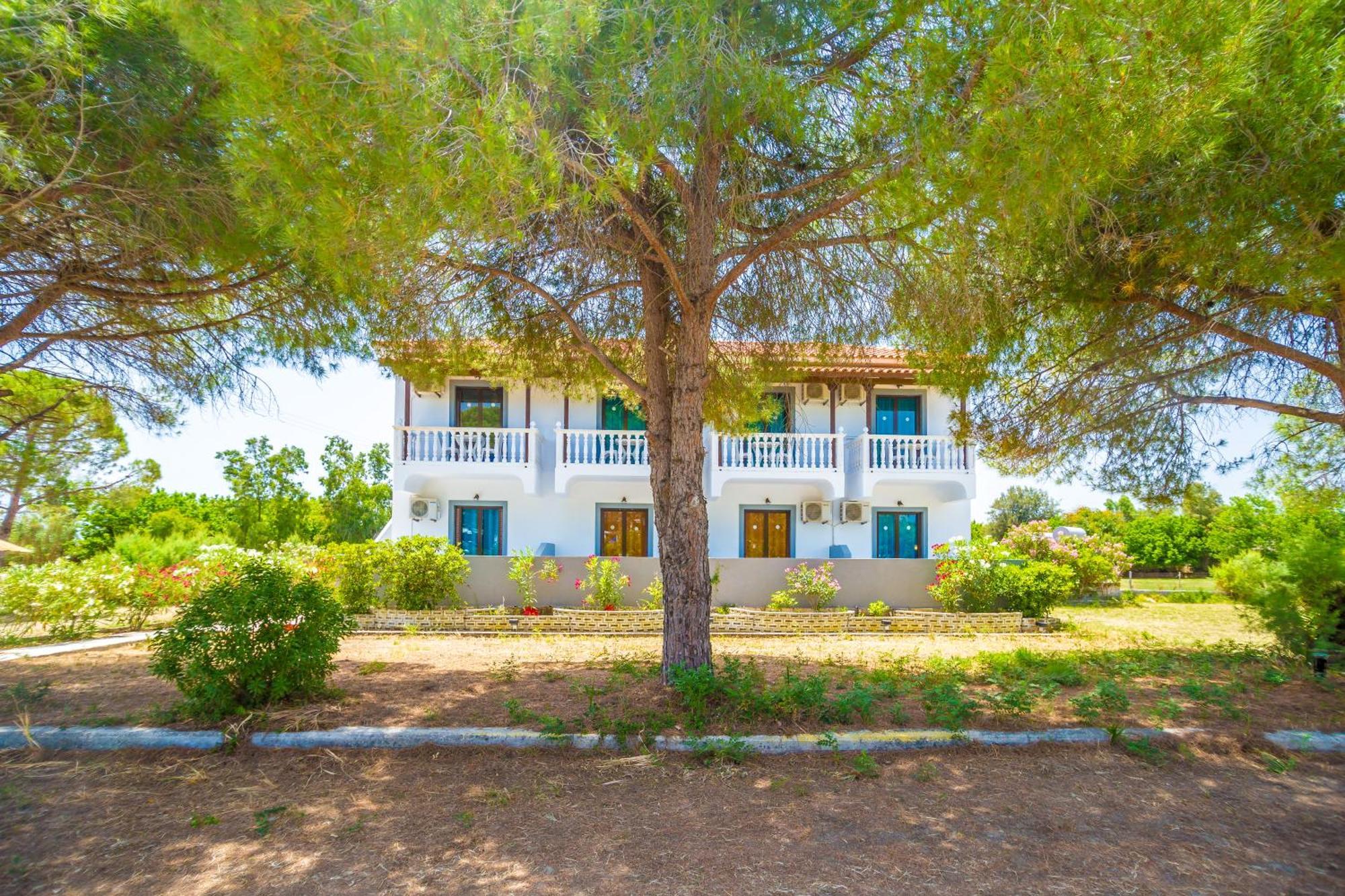 Babis Studios 2 Kalamákion Dış mekan fotoğraf
