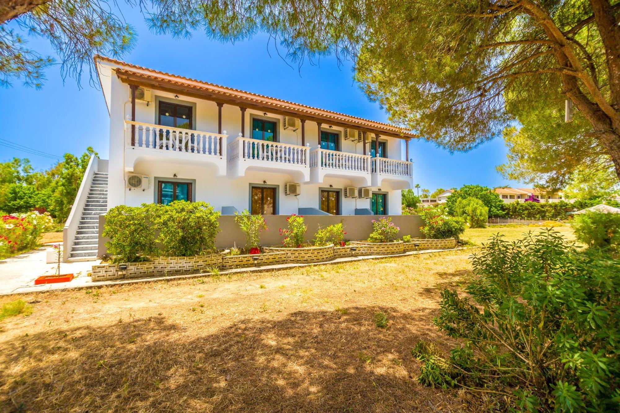 Babis Studios 2 Kalamákion Dış mekan fotoğraf